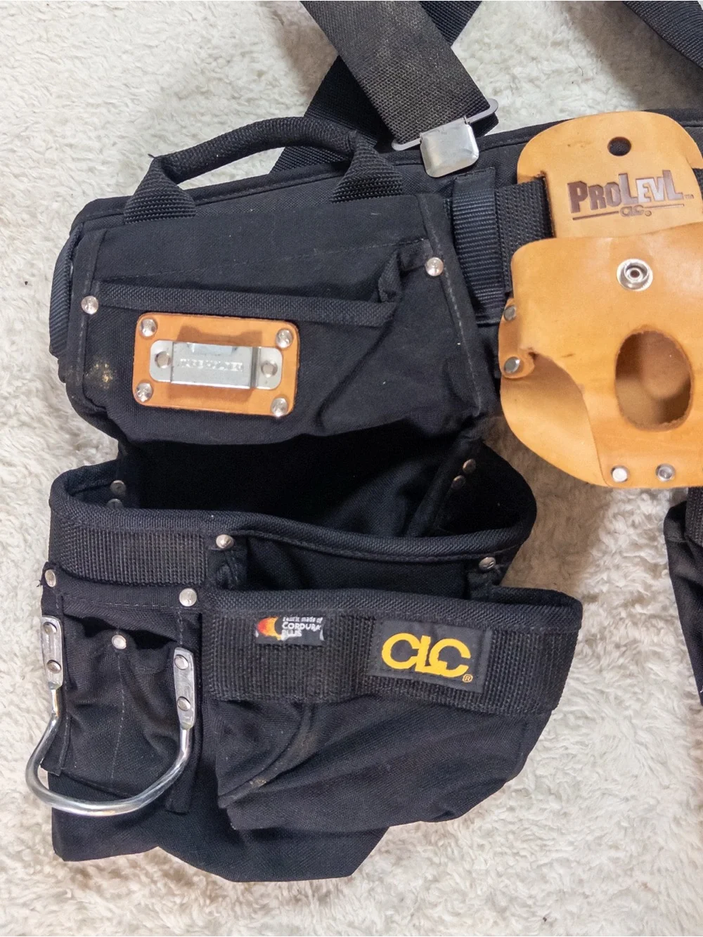 CLC Black Tool Belt Suspenders Leather Accents Pro Level Hammer Holder